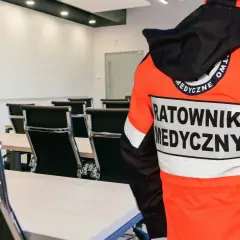 Kurs pierwszej pomocy na prawo jazdy: Obowiązek, który ratuje życie