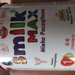 Mleko początkowe Smilk Max 1, wycofane z rynku, zawiera immunoglobuliny. Opakowanie 900g, dla niemowląt 0-6 miesięcy.