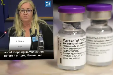 Dwie fiolki szczepionki Pfizer-BioNTech COVID-19 obok kobiety przemawiającej na tle flagi UE.