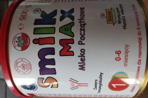 Mleko początkowe Smilk Max 1, wycofane z rynku, zawiera immunoglobuliny. Opakowanie 900g, dla niemowląt 0-6 miesięcy.