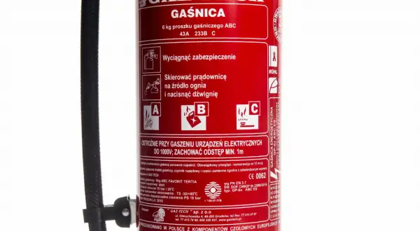 Gaśnica proszkowa: Kiedy ratuje, a kiedy szkodzi? Sprawdź!
