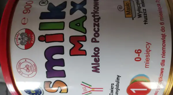Mleko początkowe Smilk Max 1, wycofane z rynku, zawiera immunoglobuliny. Opakowanie 900g, dla niemowląt 0-6 miesięcy.