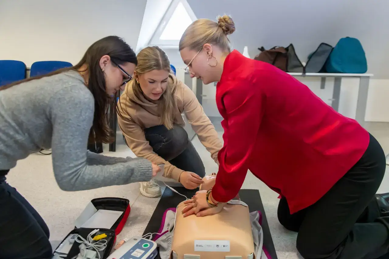 defibrylator aed politechnika gdańska